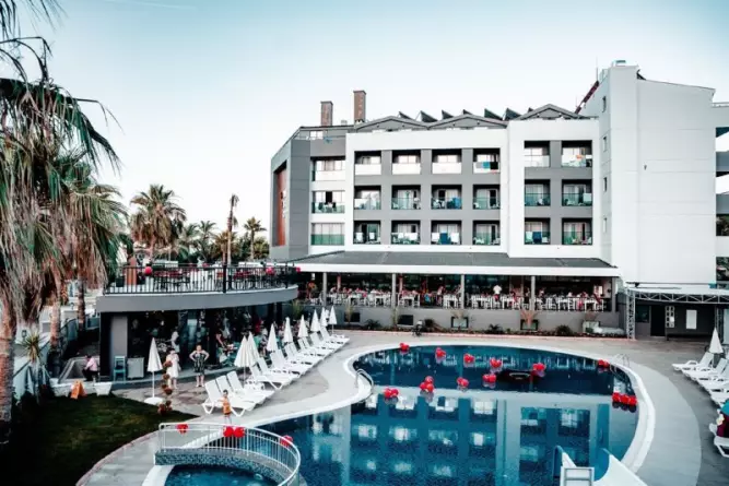 Istanbul Beach Hotel Kemer