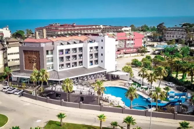 Istanbul Beach Hotel Kemer
