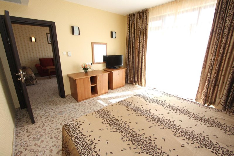 Napospart utazás Izola Paradise