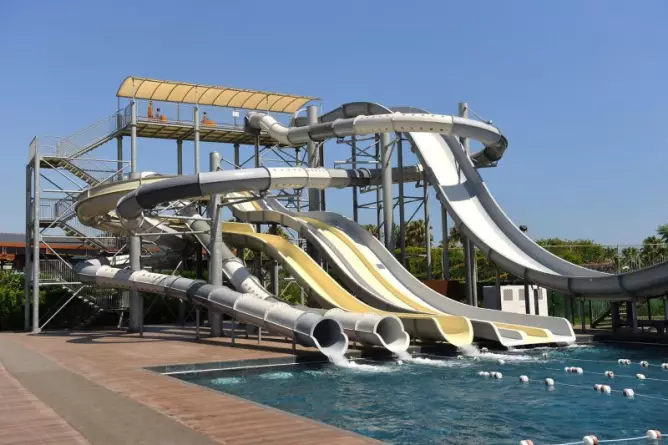Jacaranda Luxury Side