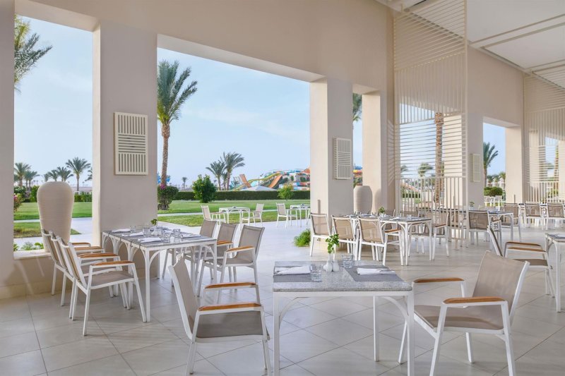 Hurghada utazás Jaz Aquaviva Makadi Bay