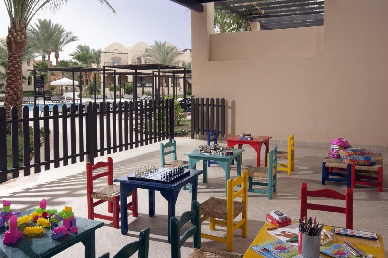 Hurghada utazás Jaz Makadina