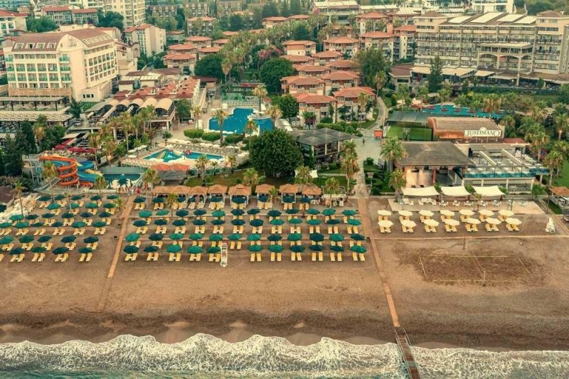 Alanya utazás Justiniano Club Alanya