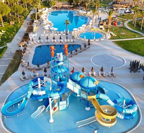 Alanya utazás Justiniano Club Park Conti