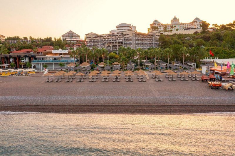 Alanya utazás Justiniano Deluxe Resort