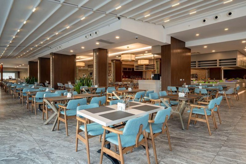 Alanya utazás Justiniano Deluxe Resort