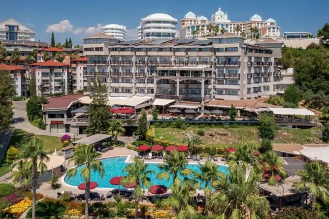 Justiniano Deluxe Resort Alanya