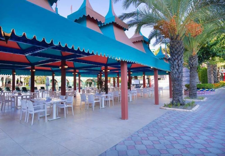 Side utazás Kamelya Aishen K Club