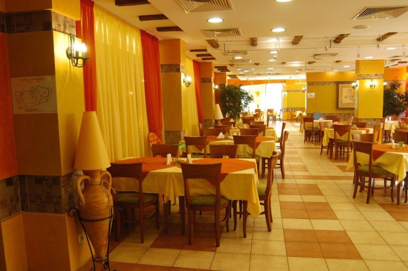 Napospart utazás Kiparisite