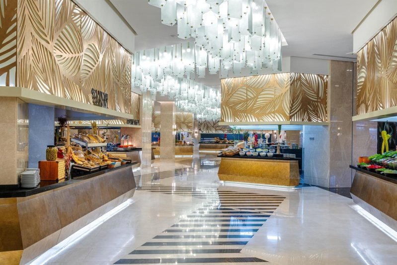 Kirman Calyptus Resort & Spa Side