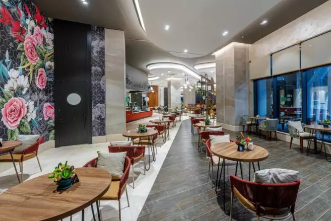Kirman Calyptus Resort & Spa Side