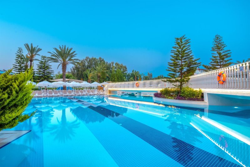 Kirman Sidemarin Beach and Spa Side