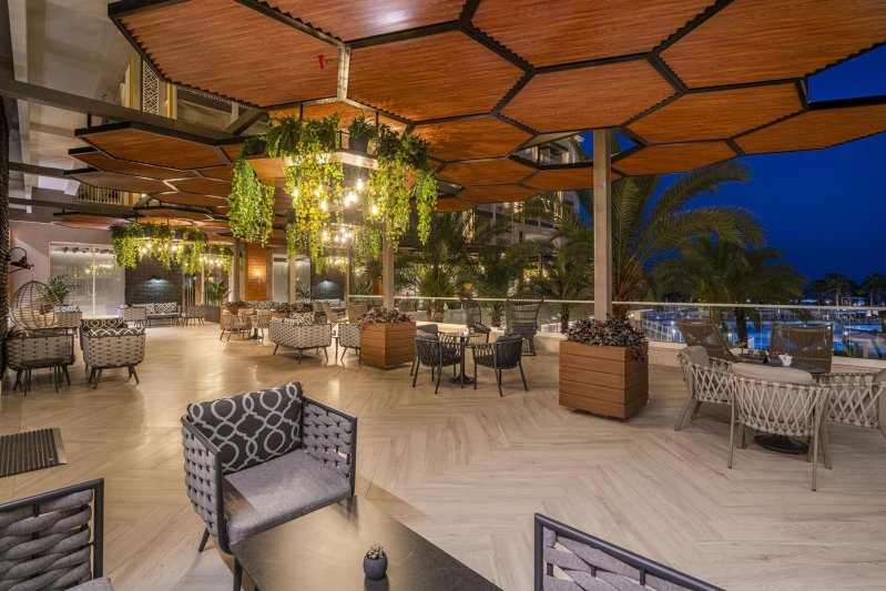 Alanya utazás Kirman Sidera Luxury and Spa