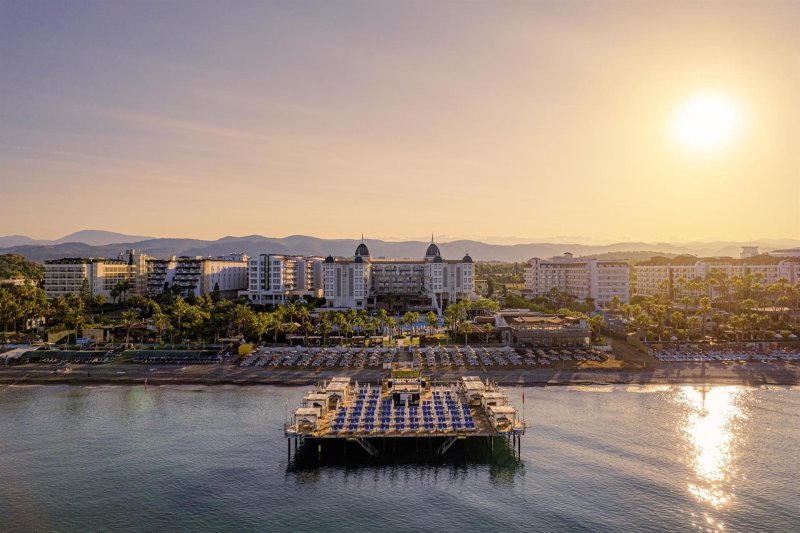 Alanya utazás Kirman Sidera Luxury and Spa