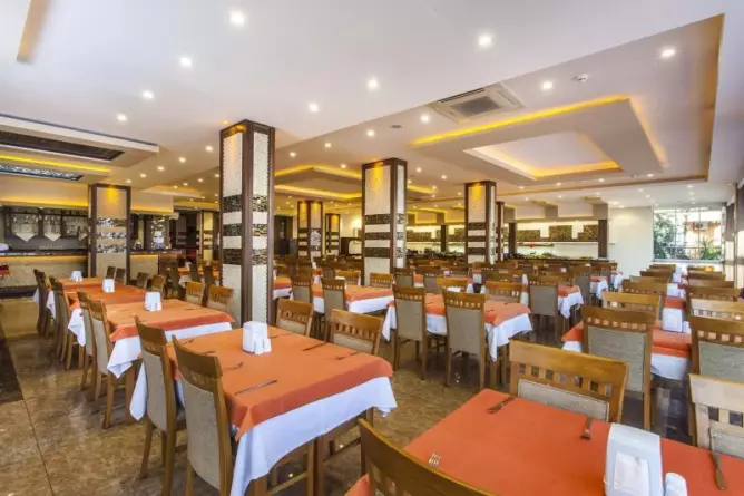 Kleopatra Ada Beach Alanya