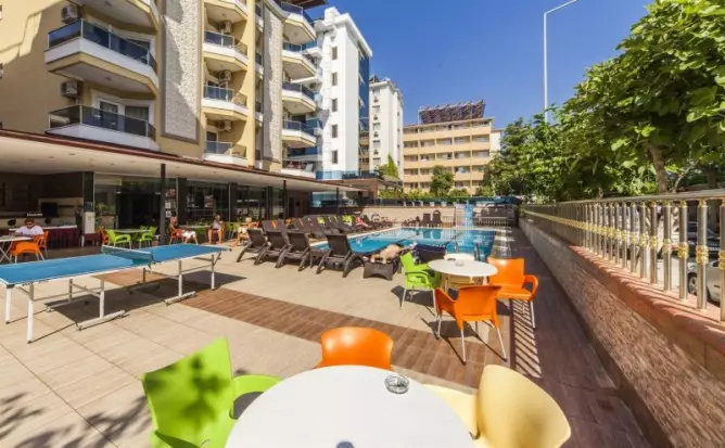 Kleopatra Ada Beach Alanya