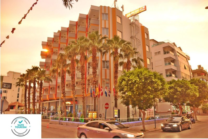 Alanya utazás Kleopatra Arsi Hotel