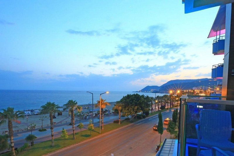 Alanya utazás Kleopatra Life