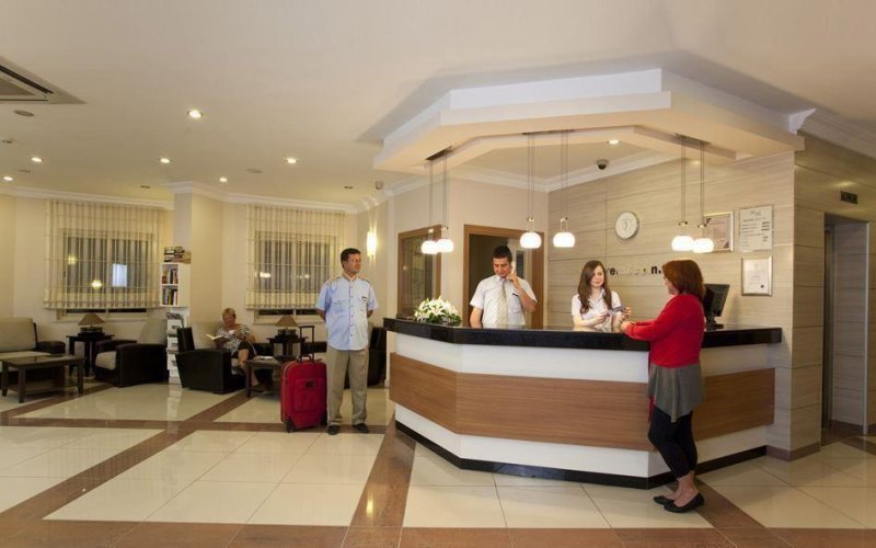 Alanya utazás Kleopatra Remi Hotel