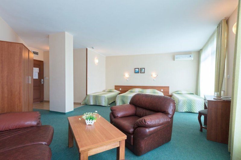 Napospart utazás L & B