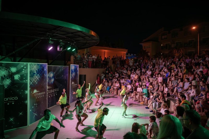 Kemer utazás L'oceanica Beach Resort Hotel