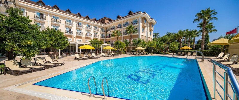 Kemer utazás L'oceanica Beach Resort Hotel