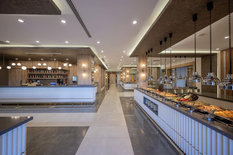 Kemer utazás L'oceanica Beach Resort Hotel