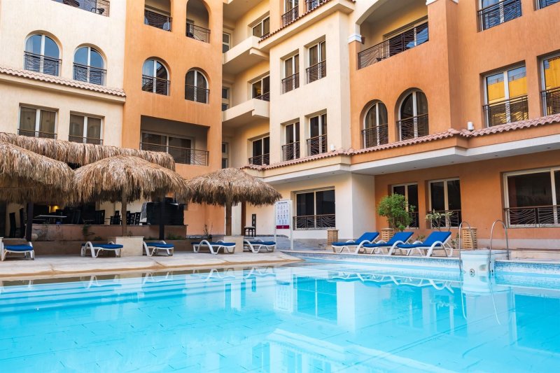 Hurghada utazás La Rosa Boho Aqua Park Hotel