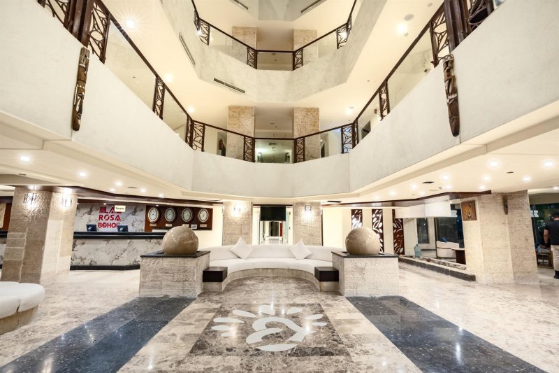 Hurghada utazás La Rosa Boho Aqua Park Hotel