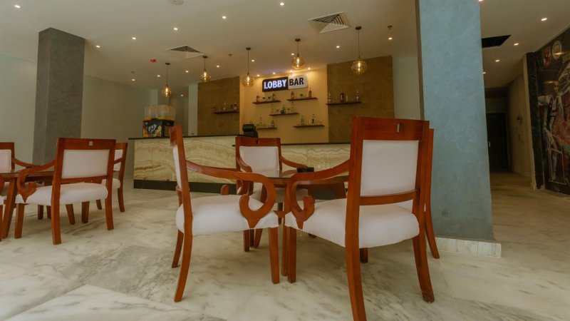 Hurghada utazás La Rosa Waves Beach Resort & Aqua Park