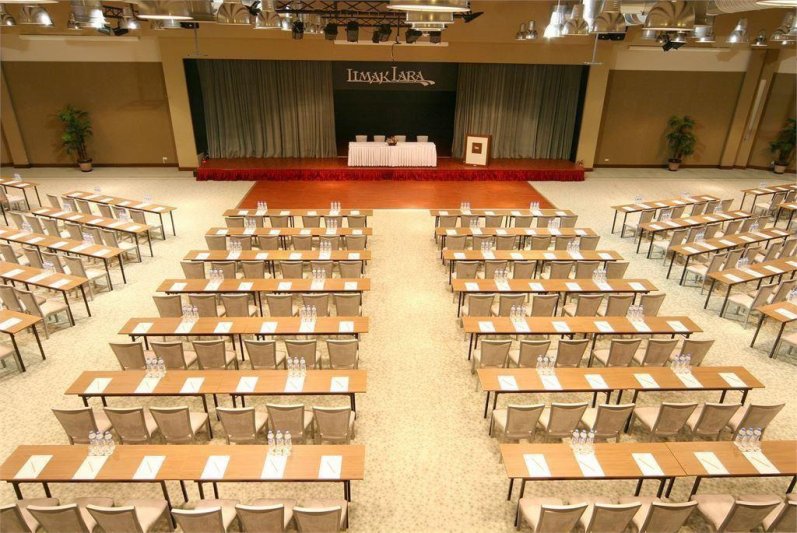 Antalya utazás Limak Lara De Luxe Hotel & Resort