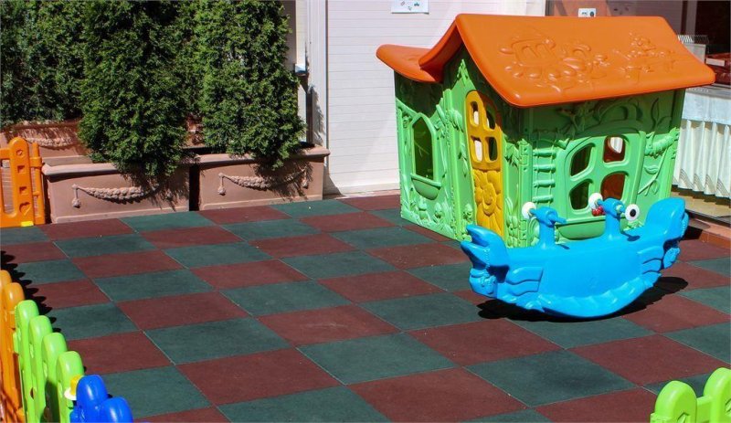 Napospart utazás Lion Sb