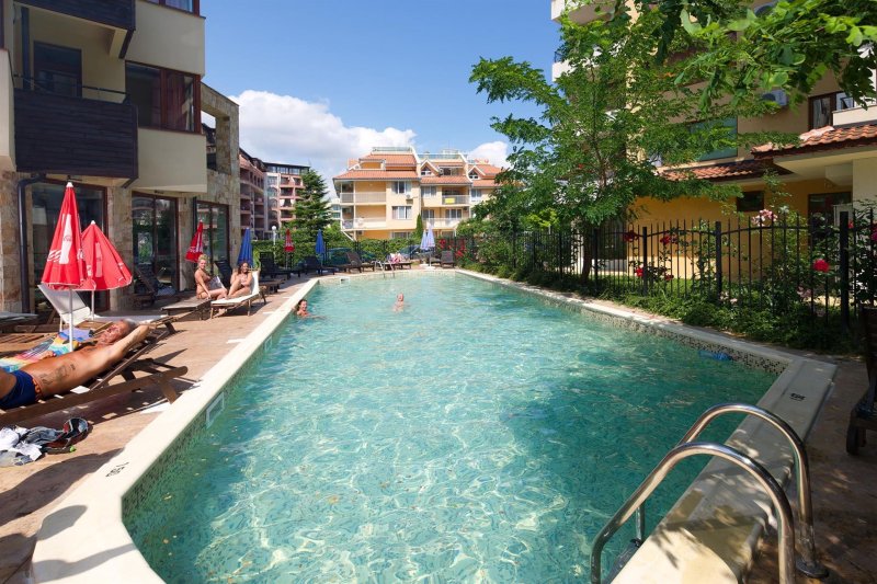 Napospart utazás Lira