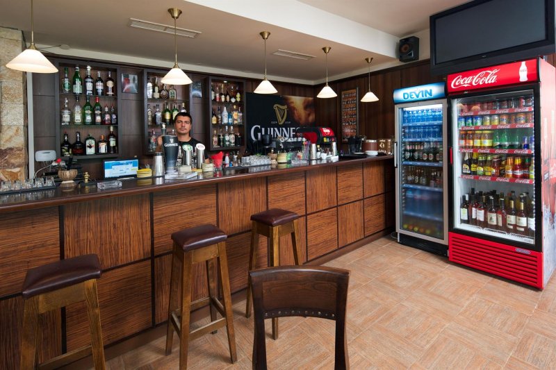 Napospart utazás Lira