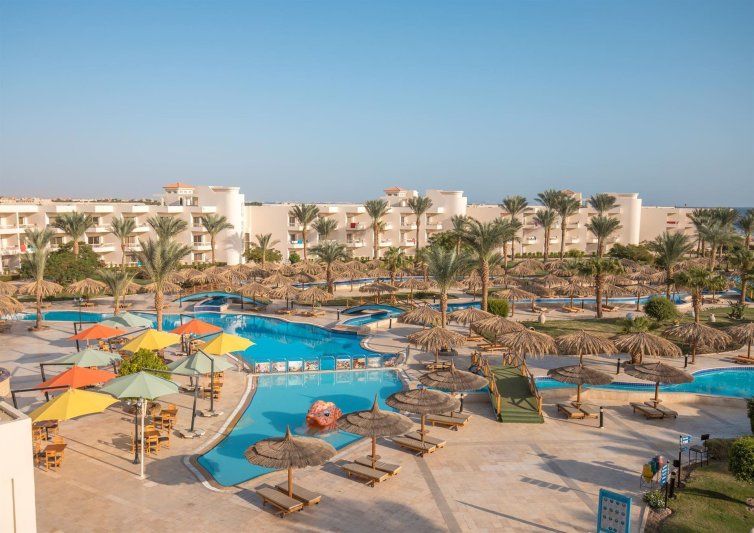 Hurghada utazás Long Beach Resort Hurghada
