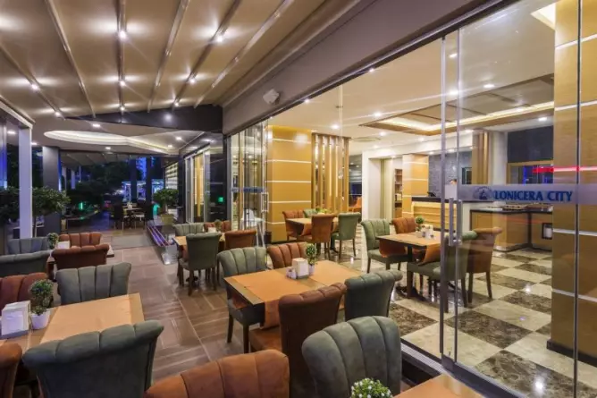 Lonicera City Kleopatra Alanya