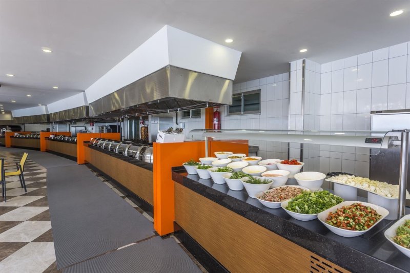 Alanya utazás Lonicera Resort