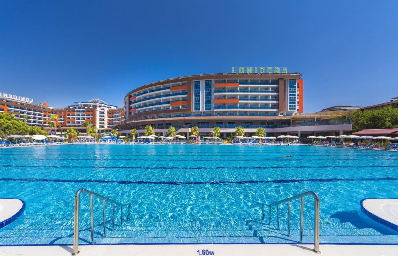 Alanya utazás Lonicera Resort