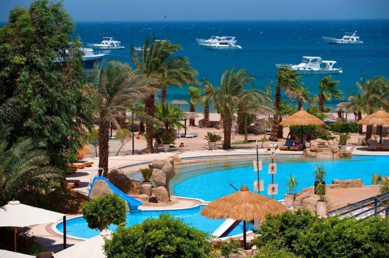 Hurghada utazás Lotus Bay Beach Resort