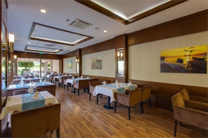 Kemer utazás Lucida Beach Hotel