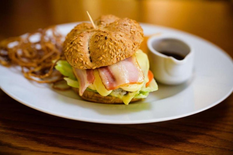 Napospart utazás Maria Revas