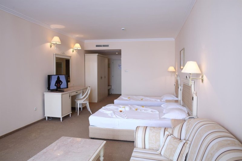 Napospart utazás Marina Beach