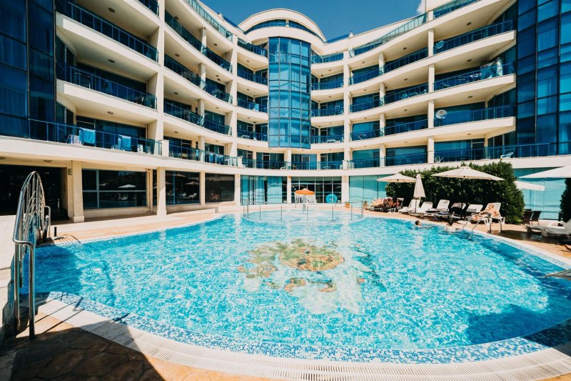 Napospart utazás Marina Holiday Club