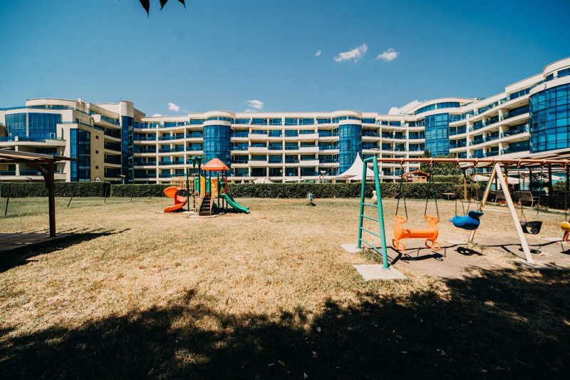 Napospart utazás Marina Holiday Club