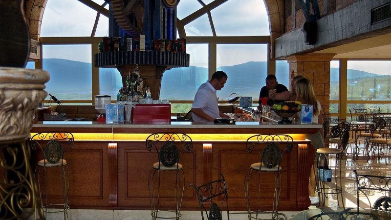 Napospart utazás Marina Royal Palace