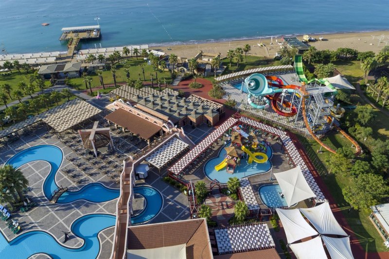Belek utazás Megasaray Club Belek