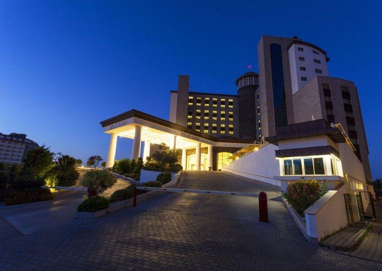 Antalya utazás Melas Lara Hotel