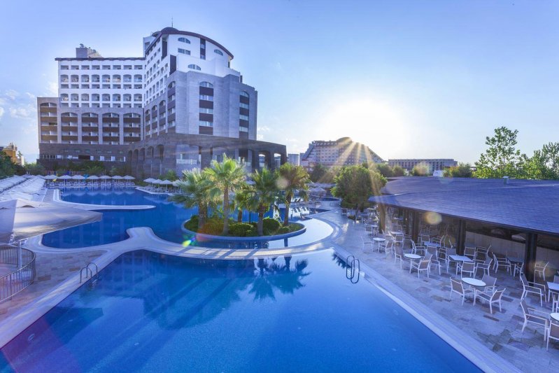 Antalya utazás Melas Lara Hotel