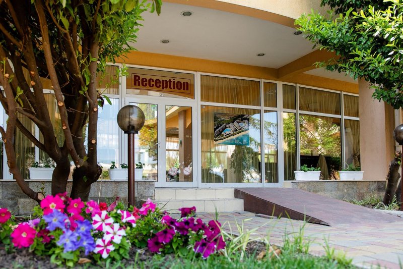 Napospart utazás Midia Grand Resort