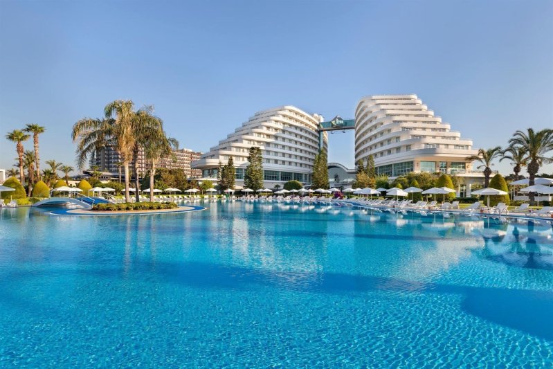 Antalya utazás Miracle Resort Hotel
